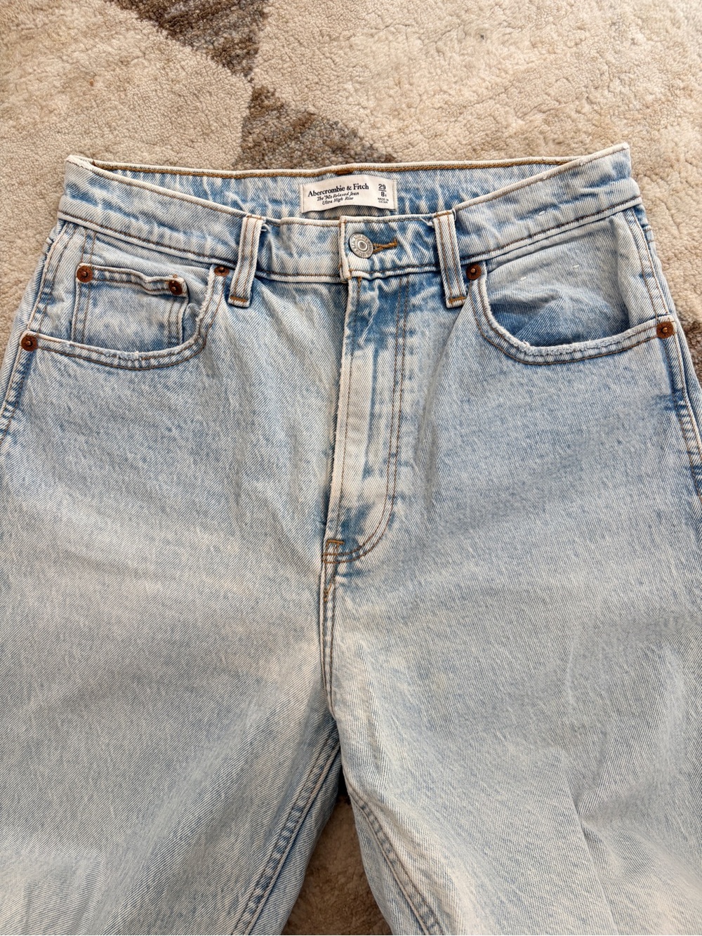 Abercrombie & Fitch Light Blue Straight Leg Jeans (Runs small)